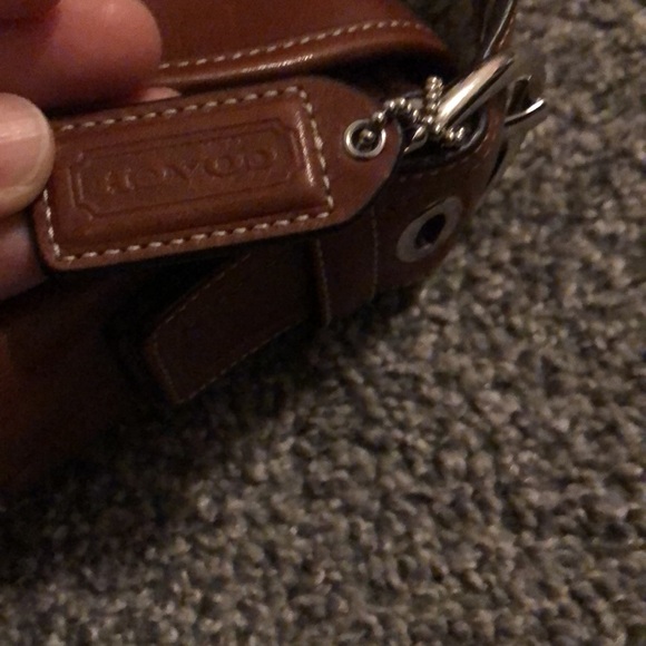 Coach - Picture 8 of 14